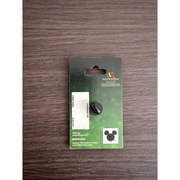 Disney Alice in Wonderland Cheshire Cat Enamel Pin - Picture 3 of 3